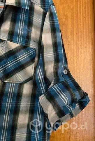 Camisa JJO talla L con remangue