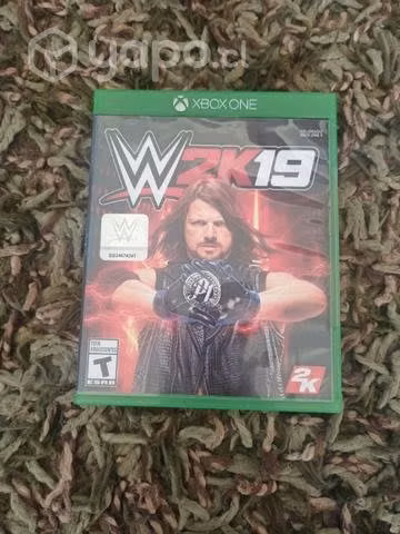 Xbox One S de un tera con dos manillas y dos juego