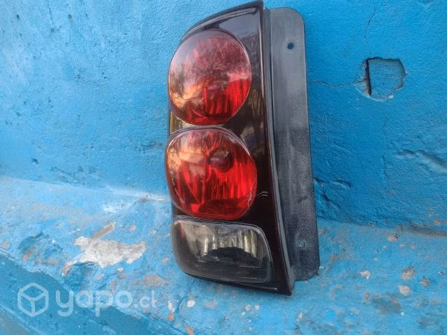 Foco trasero izquierdo chevrolet traiblazer - Imagen 7