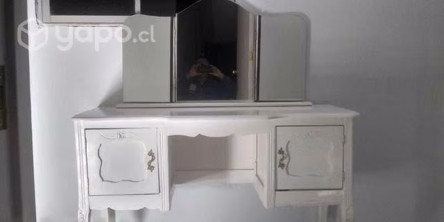 Hermoso peinador normando restaurado