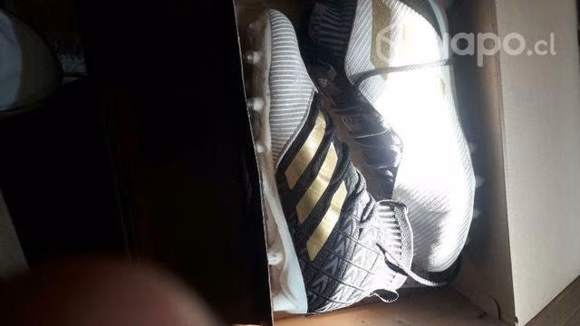 Zapatos de fútbol Adidas