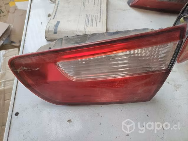 Foco Maleta Kia Río 4 2014