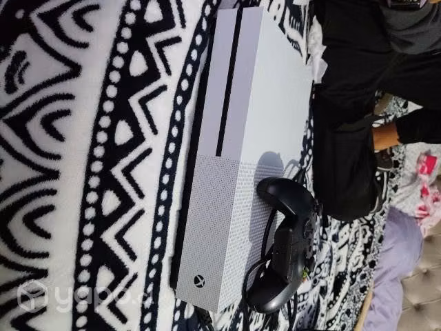 Xbox one S 512 GB.