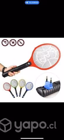 Raqueta mata mosca con linterna