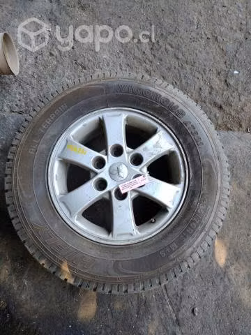 Llanta Aluminio C/Neumatico 235 70 R16 L200 2015