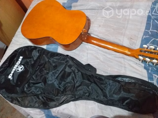 Funda Hondo+guitarra s/n cuerdas clavijero buenos