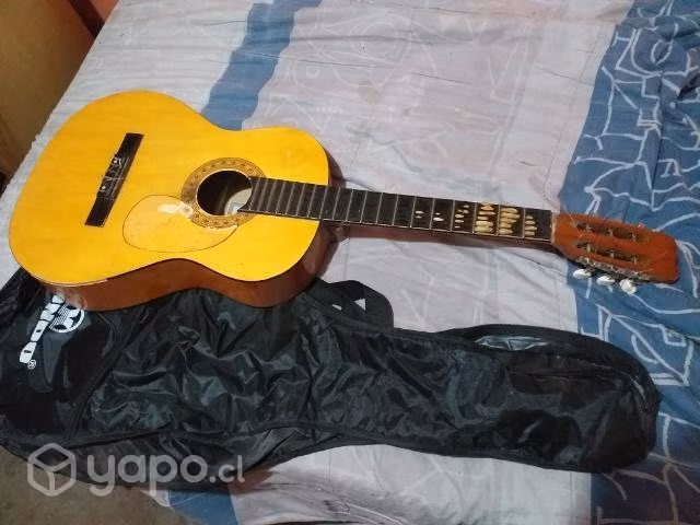 Funda Hondo+guitarra s/n cuerdas clavijero buenos - Imagen 3