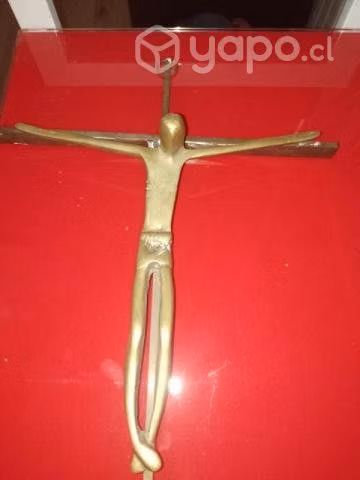 Cruz de bronce