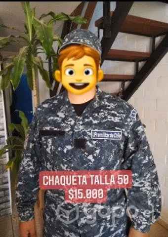 Uniforme premilitar en perfecto Estado casi Nuevo
