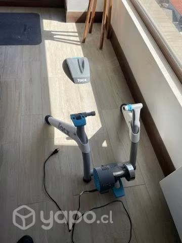 Rodillo tacx flow smart + soporte para tablets tac