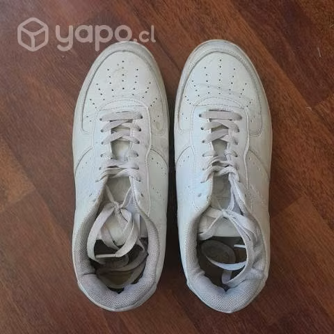 Zapatillas blancas