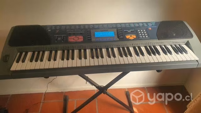 Teclado Casio WK-1200 muy buen estado