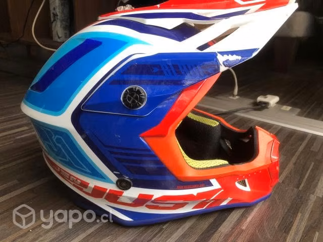 Casco Just1 Blade
