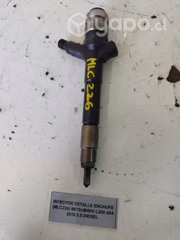 Inyector Detalle Enchufe (MLC226) Mitsubishi L200