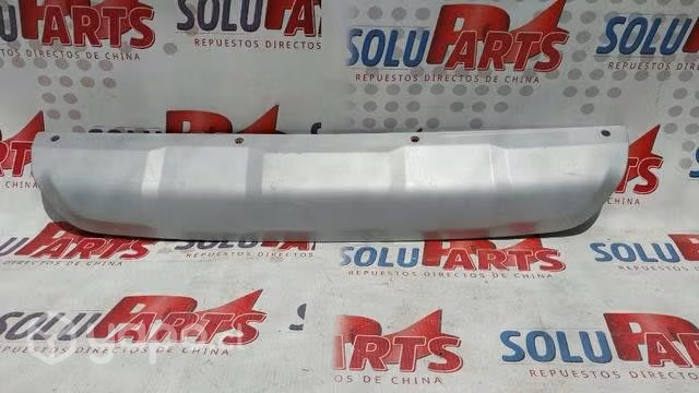 DFM Dongfeng AX3 embellecedor delantero