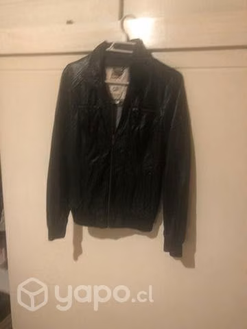 Chaqueta de cuero nueva - Imagen 2