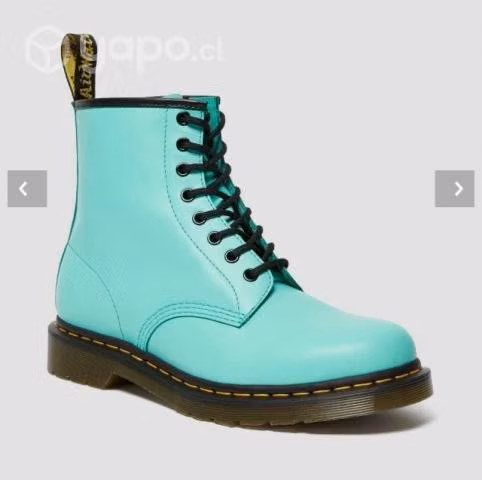 Dr. Martens 1460 Peppermint green smooth.