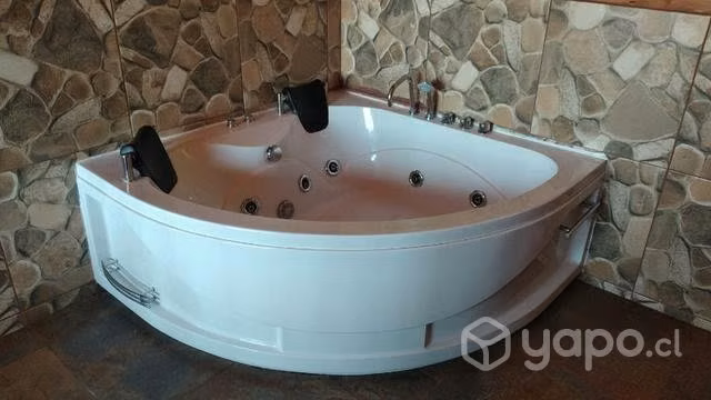 Jacuzzi Semi Nuevo