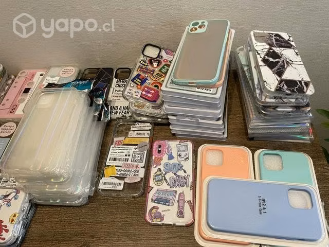 Lote de 70 carcasas IPhone