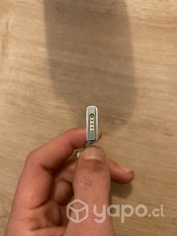 Cargador de mac original 1 mes de uso - Imagen 4