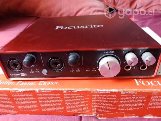 Focusrite Interfaz de audio 6i6 2nd gen