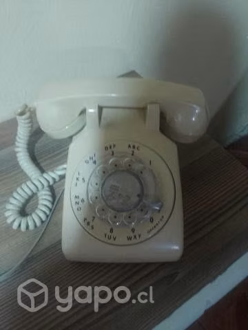 Teléfono antiguo