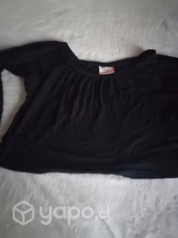 Traje de baño y polera