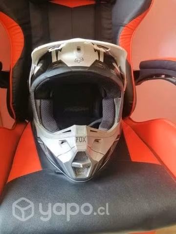 Casco de moto Fox talla s poco uso
