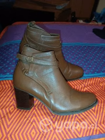 Zapatos con taco café - Imagen 2