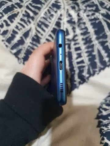 Samsung Galaxy A12