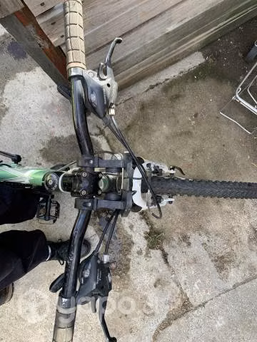 Bicicleta marca Laguna para competencias de montañ - Imagen 4