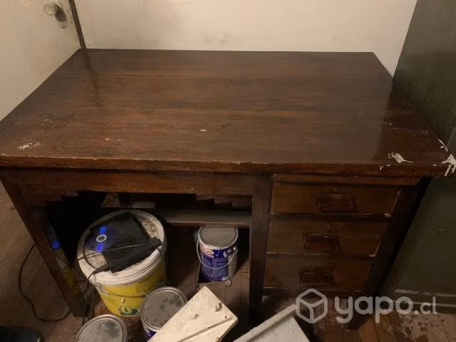 Escritorio antiguo