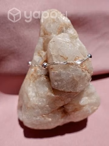 Pulsera con esferas