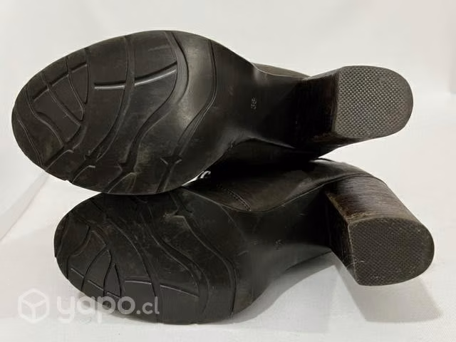 Botín Texano 100% Sintético Marca Regatta N*38