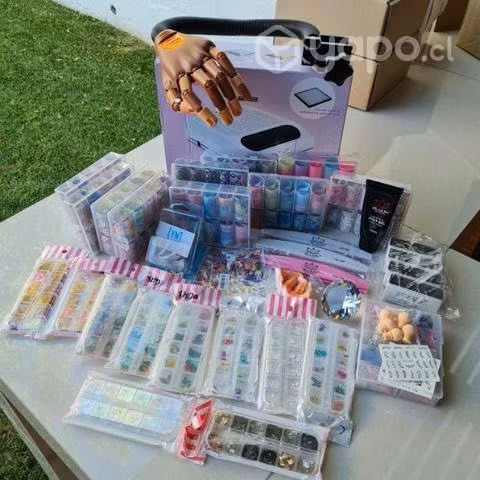Set Manicura + Maleta