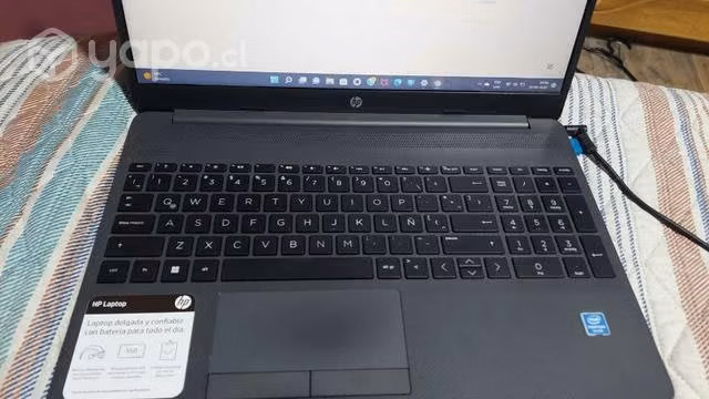 Notebook HP15 - Imagen 3