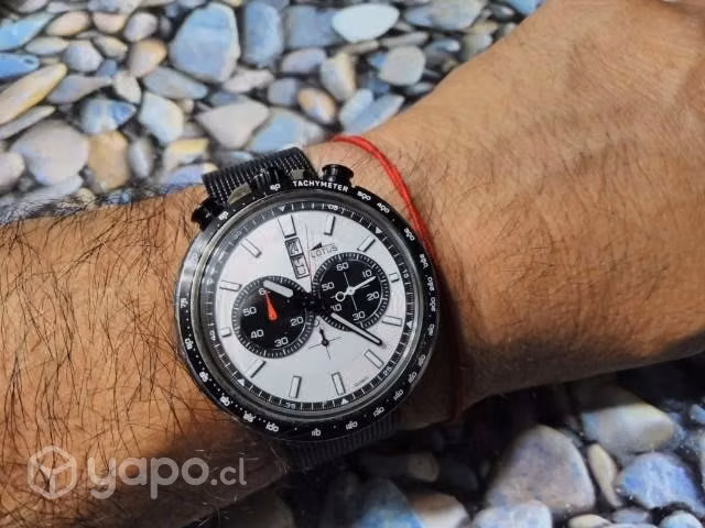 Reloj lotus