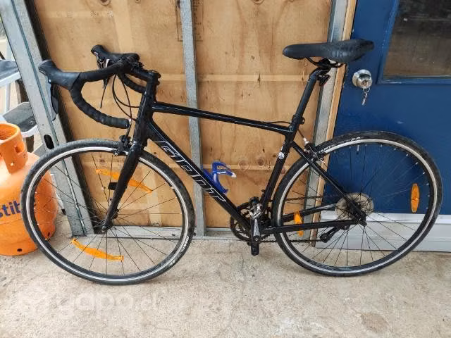 Bicicleta Ruta GIANT Contend 1 + computador