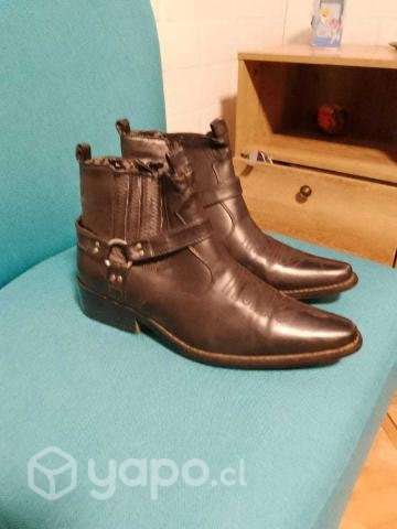 Botas y sombrero - Imagen 3