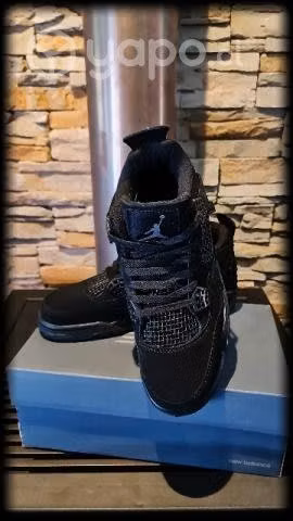 Air 4 Black numero 43 - Imagen 2