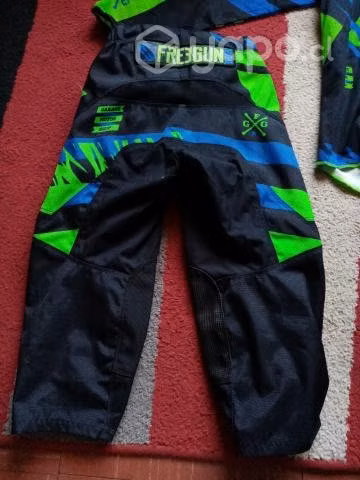 Traje de moto para niño
