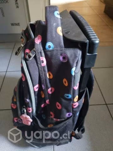 Mochila Totto con ruedas usada - Imagen 2