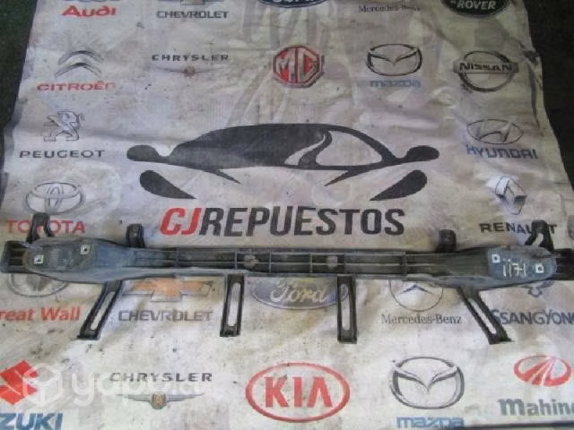 Refuerzo parachoque trasero hyundai i10 2009