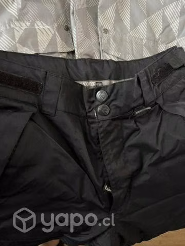 Chaqueta y pantalón de ski
