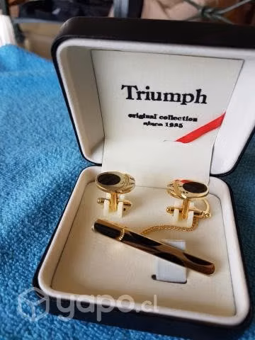Colleras Triumph bañadas en oro, nuevas