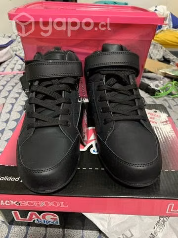 Zapatillas nuevas escolares - Imagen 3