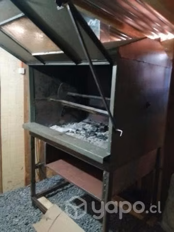Asadora de pollos a las brasas