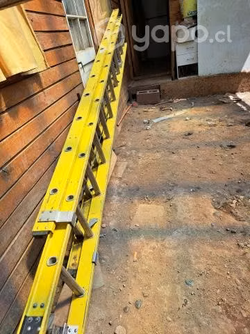 Escalera fibra