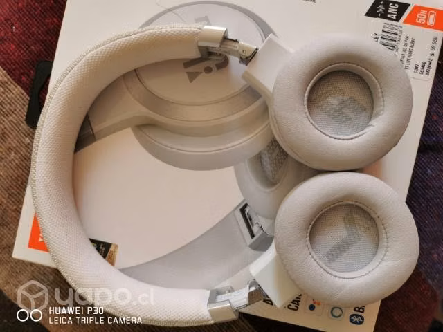 Audifonos JBL LIVE 460nc