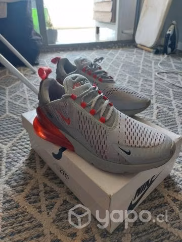 Zapatillas Nike Air270